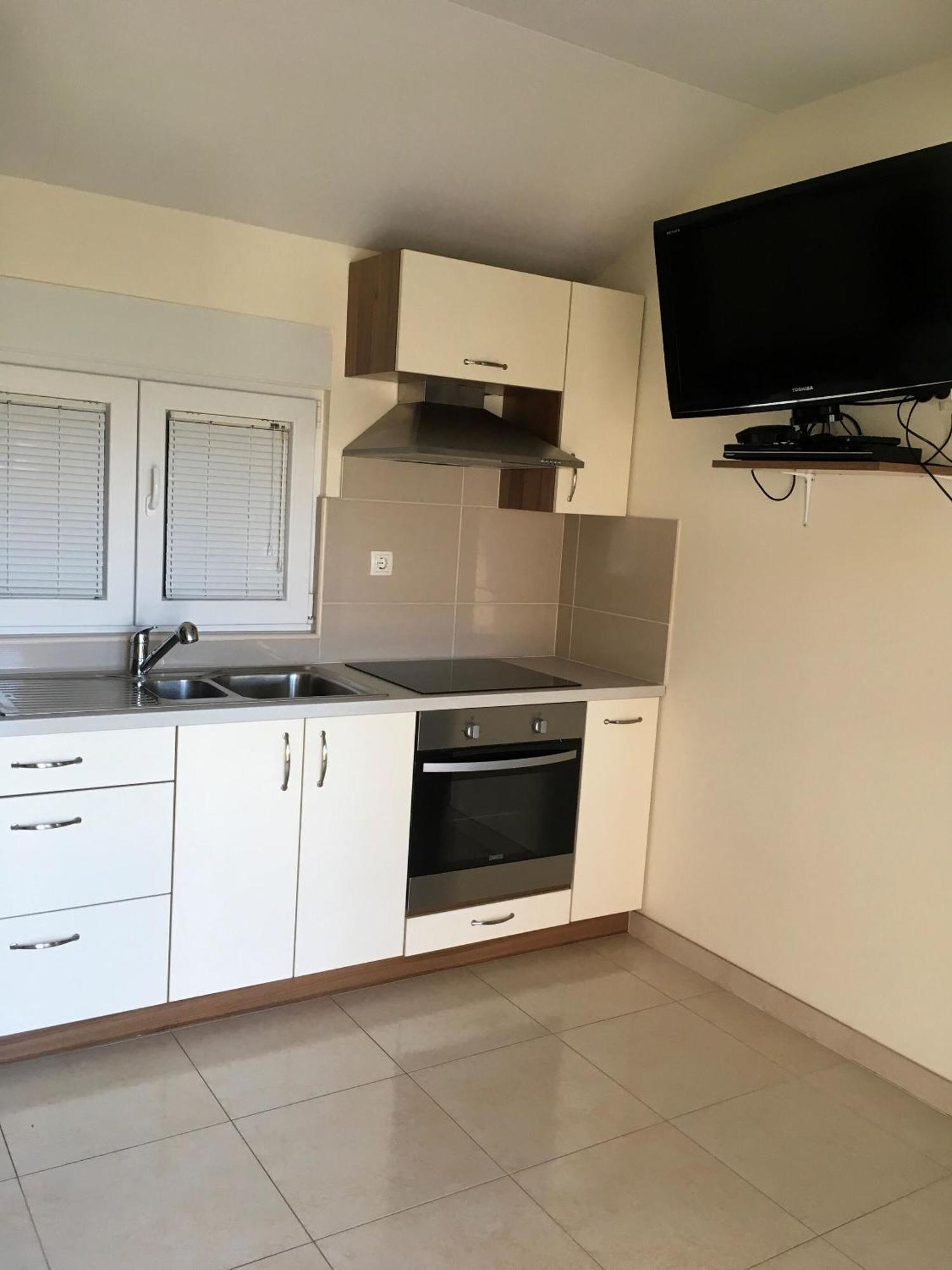 Apartments Lipovica Sukosan Ngoại thất bức ảnh