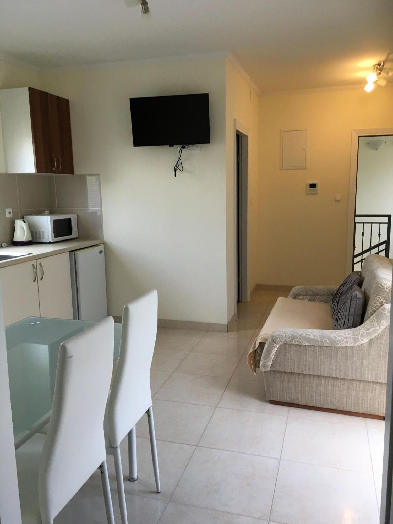 Apartments Lipovica Sukosan Ngoại thất bức ảnh